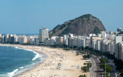 Cuidado no uso dos elevadores durante o verão